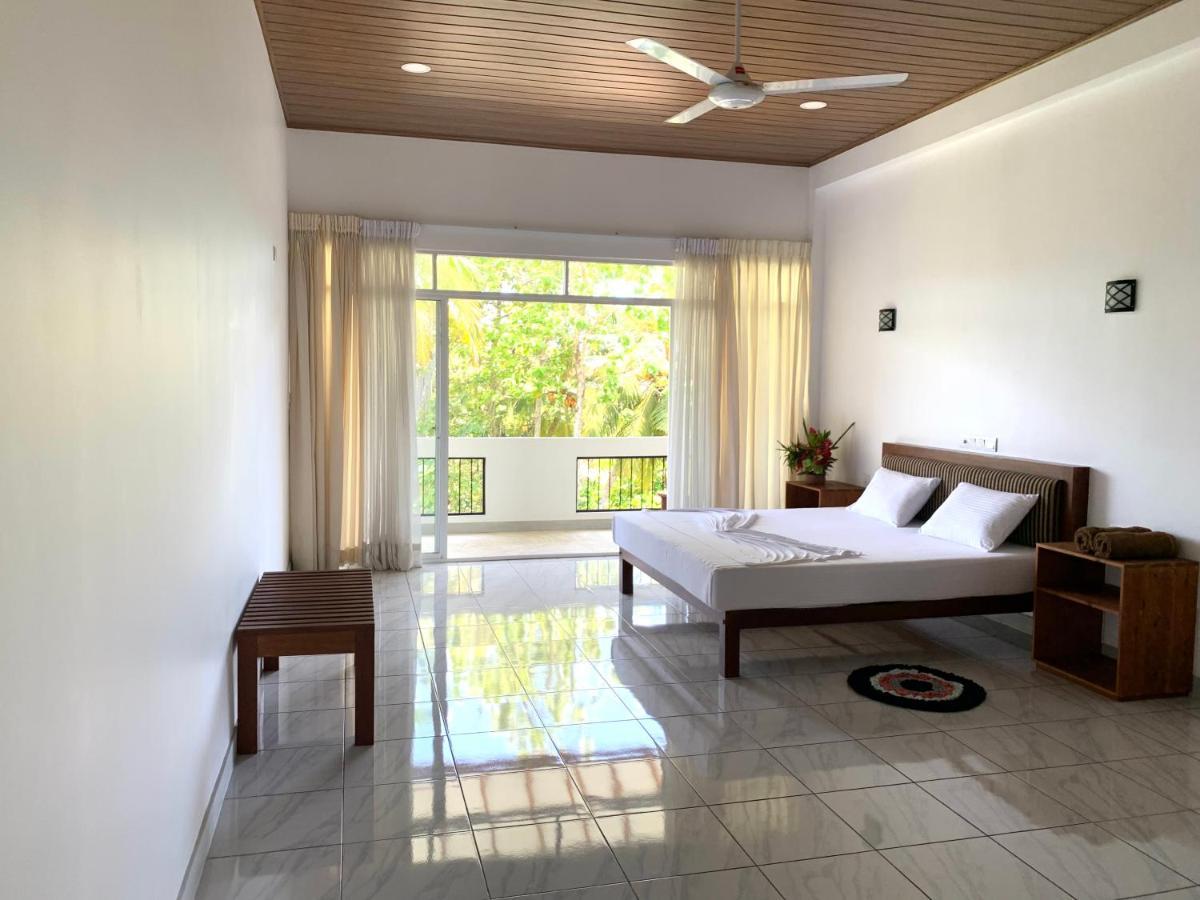 Anveela Hotell Beruwala Exteriör bild